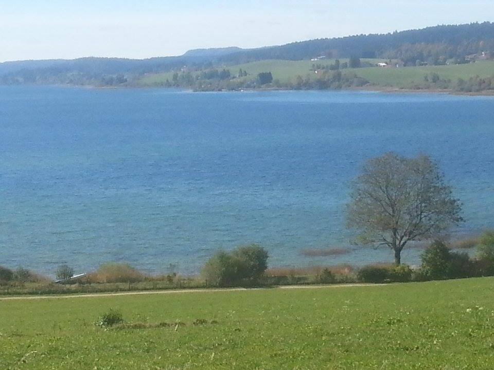 L'Ecrin Du Lac Saint-Point-Lac Exteriör bild